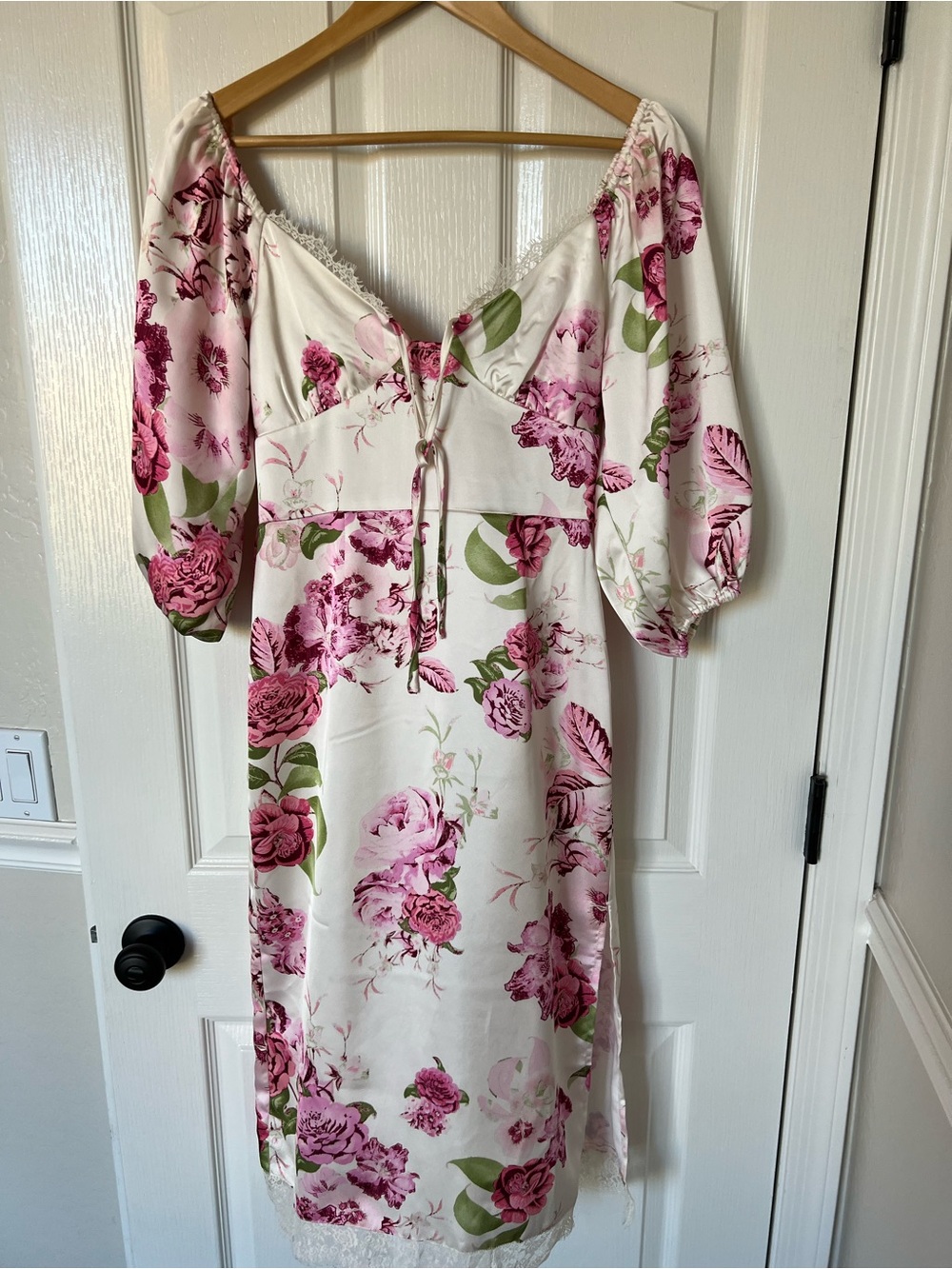 Forever 21 Pink Floral Puff-Sleeve Midi Dress on White